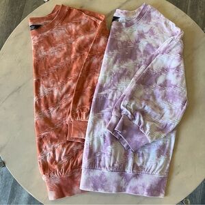 Vera Wang 3/4 Sleeve Tie Dye Tops.